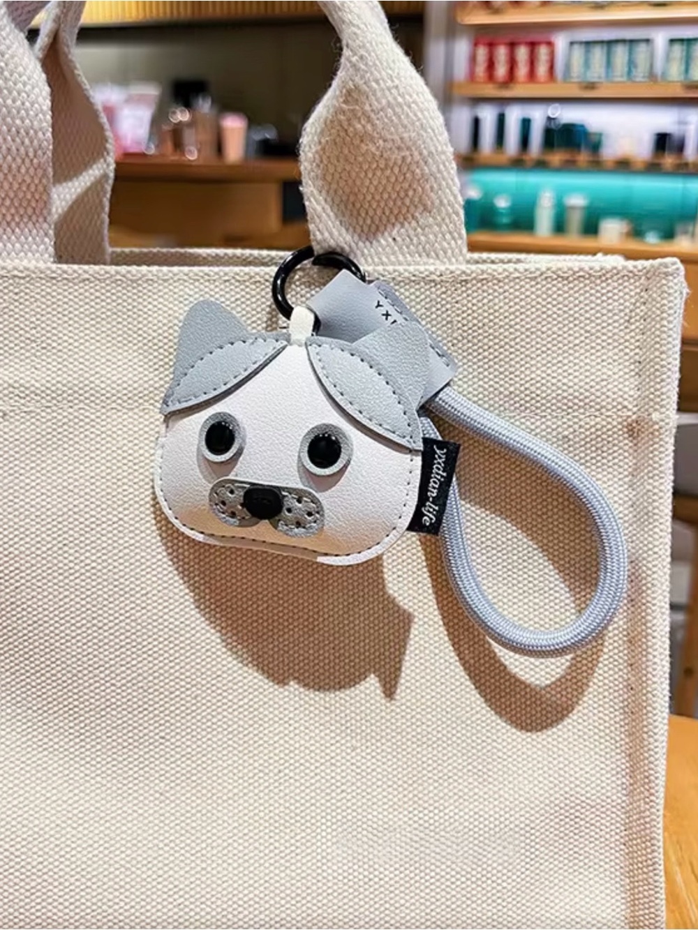 Cute Cat Face Wristlet Keychain